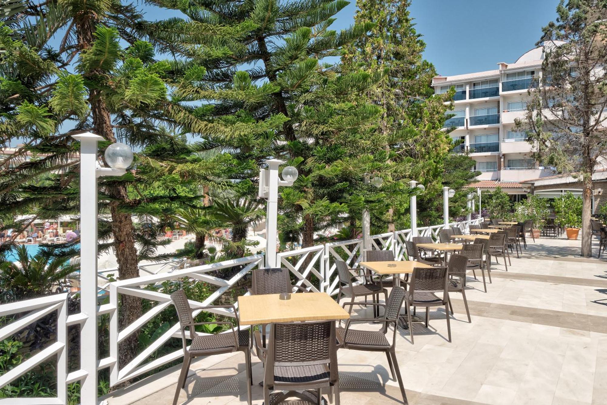 Seaden Corolla Hotel Side Exterior foto